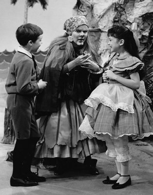 Believe it or not, Shirley Temple played the Witch in this live tv performance of 'Babes in Toyland.'