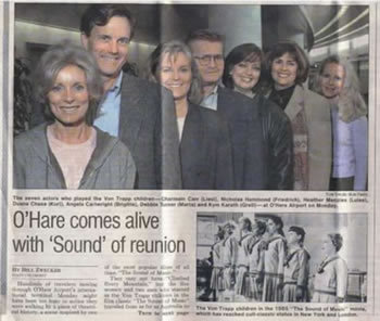 We all met at O'Hare airport in Chicago, Illinois.  Nicky had flown in from Sydney, Australia the day before and flew with  Charmy, Heather and I from Los Angeles. Debbie came from Minnesota, Kym from New York, Duane from Seattle, Washington.