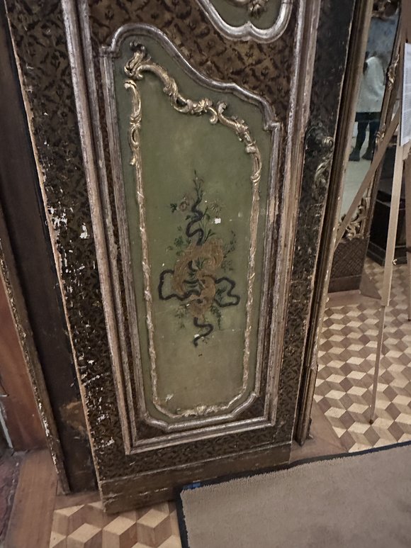 Details ... details...