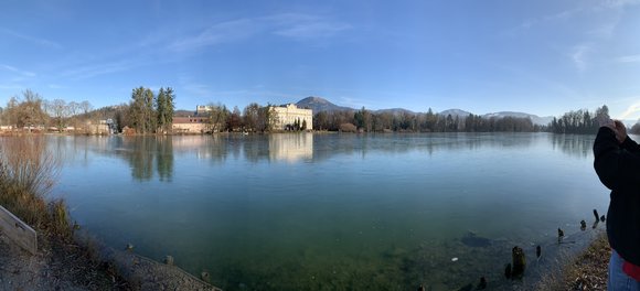 Schloss Leopoldstrom from across the lake