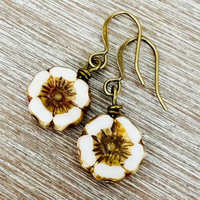 Dainty Ivory earrings ♥ AC art