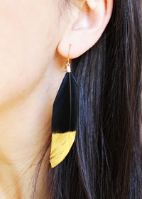 Feathering Earrings & AC Art ♥