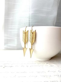 Arrow earrings ♥ AC art 