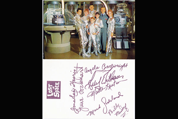 #144 Lost In Space Vintage postcard