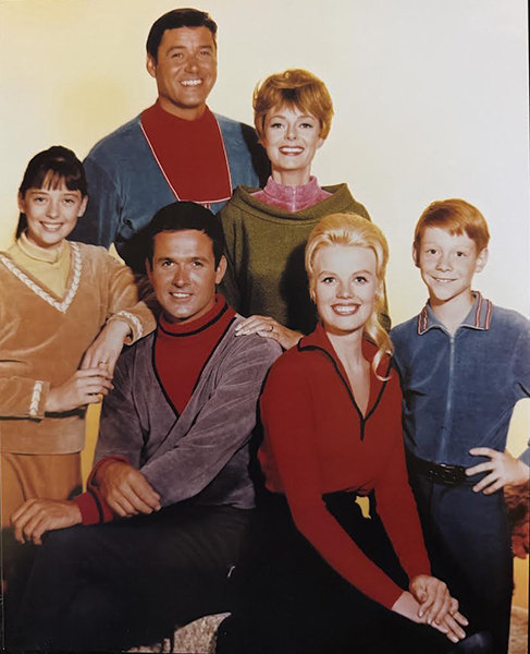 #11 Lost In Space 1st season
