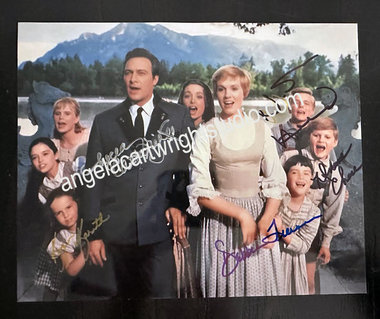 #213 Singing - The Sound Of Music - Signed by the SOM5