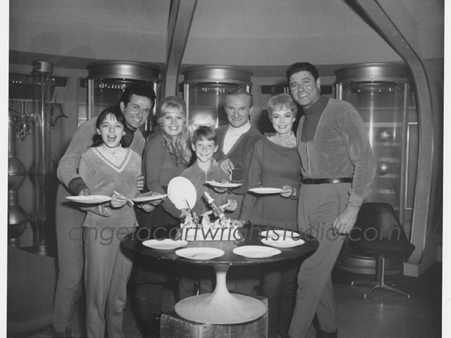 #23 Lost In Space Cast Celebration