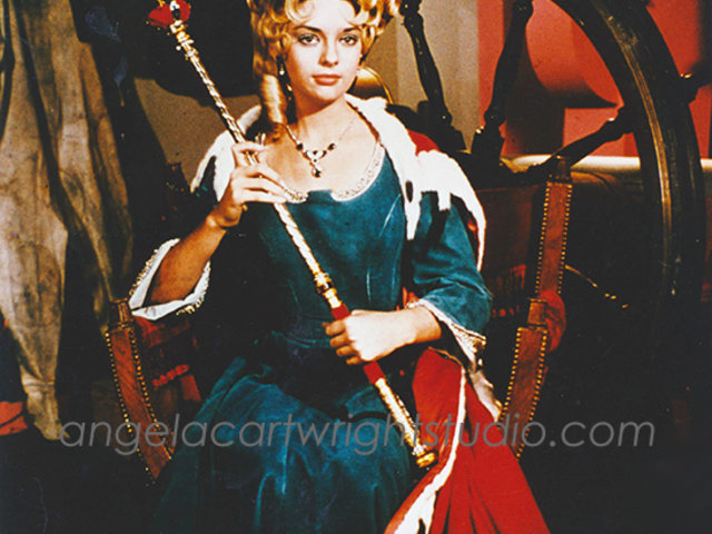 #25 Penny Blonde Princess-Lost In Space