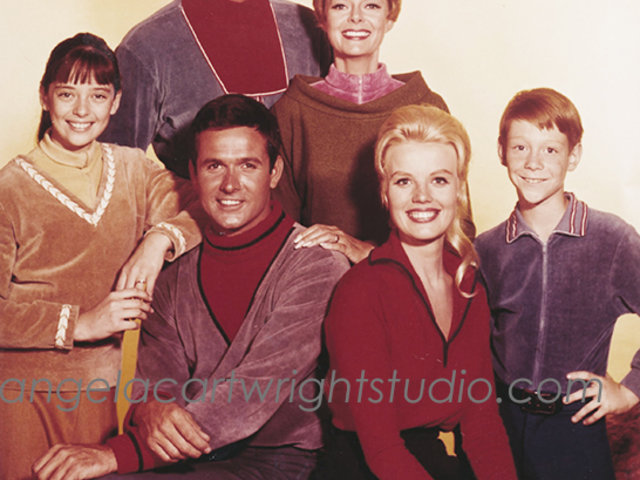 #43 Lost In Space 1st season