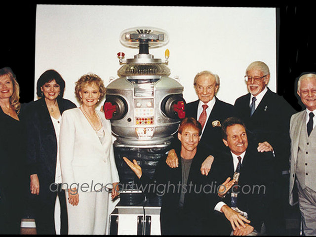 #81 Lost In Space reunion