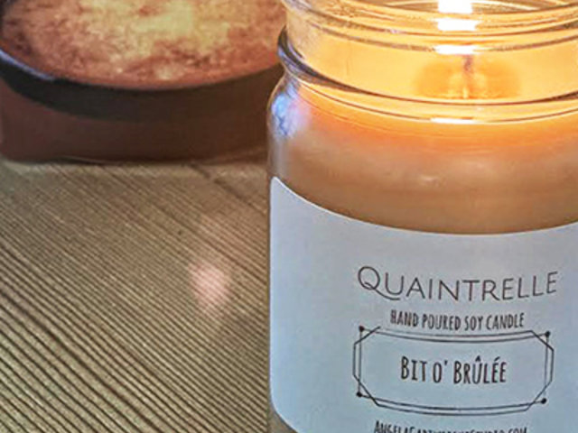 Bit of Brûlée​​​​​​​ Candle