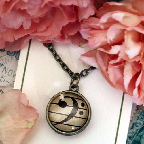 Bass Clef Necklace + AC art ♥